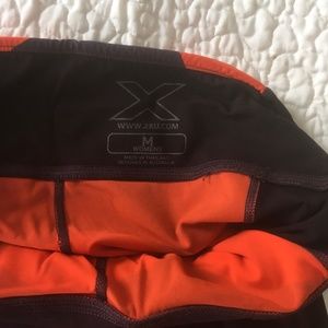 2XU women thigh